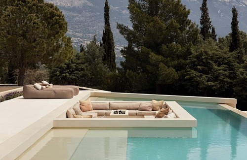 Pesada Villa | Sui Generis Villa