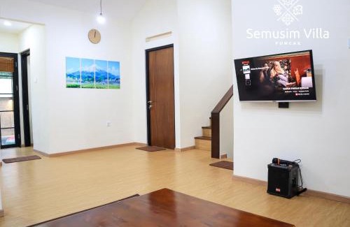 Cipanas Villa | Suisen by Semusim Villa