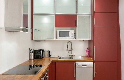 Arsenal Apartment | Suit Du Lion/AC Historic Flat, Marais, 4-5 Guests