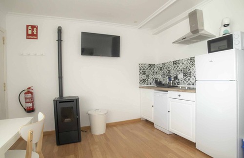 Navarredonda de Gredos Apartment | Suit-luna. Apartamento de Lujo. Villa de Gredos