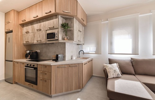 Meganisi Apartment | Suite 1 – Elegant & Serene Hideaway | September15 Suites