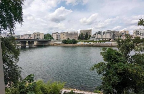 Quartier de Becon Apartment | Suite 102 - 96m² - 3 Chambres, 3 Salles de Bain - Balcon/Terrasse