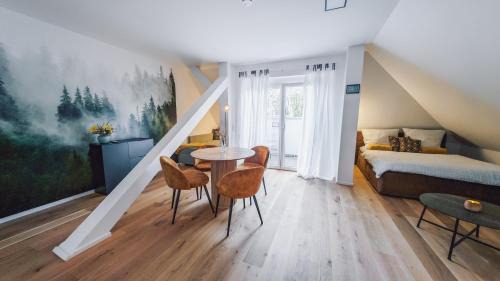 Amberg Apartment | Suite 13 im Wald mit Balkon