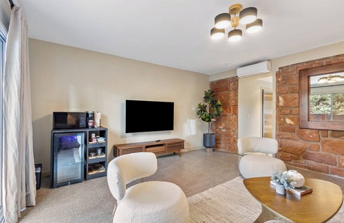 Uptown Sedona Condo | Suite 207-Boutique-Style Hotel Suite, Walk to Uptown Sedona