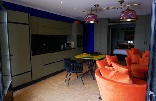 Aubenas Apartment | Suite 24
