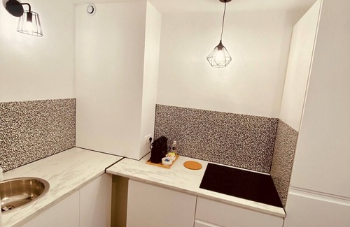 Montceau-les-Mines Apartment | Suite 24 L'annexe