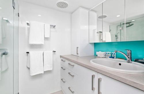 Scarborough Apartment | Suite 310 Sandcastles 3 Bedroom Deluxe