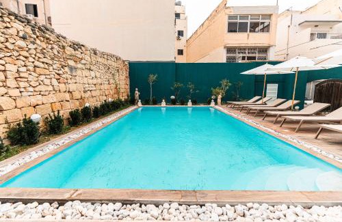 St. Julian's House | Suite 4 at Palazzo Seraphim Boutique living in St Julians