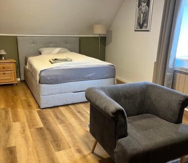 Lichtenberg Apartment | Suite 4 SZ-Lichtenberg