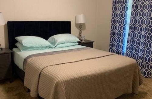 Charlotte Apartment | Suite 6, Sleep 4, Walk to Attractions in Uptown