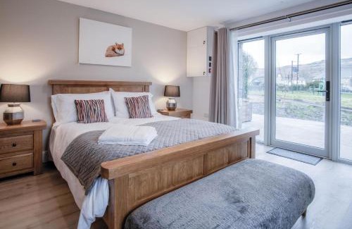 Pen-y-cae Apartment | Suite 7 - Sleeping Giant Hotel - Pen Y Cae Inn