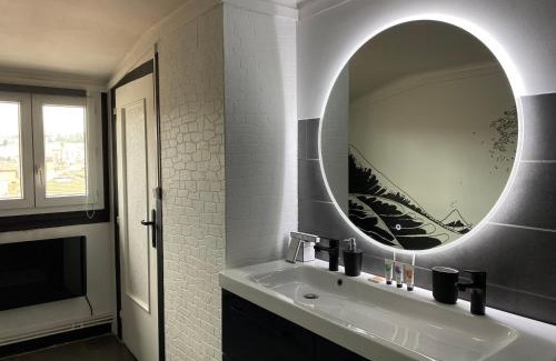 Saint-Roch - Badouillere - Chavanelle Apartment | Suite Apollon - Centre-ville