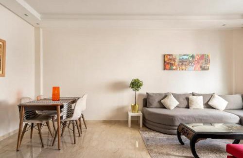 Anfa Apartment | SUITE APPARTEMENT BOURGOGNE 2 pièces