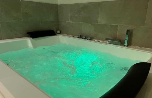 Bommes Ski Chalet | Suite Canne Or