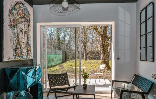 Gien House | Suite Charmilles Avec Piscine
