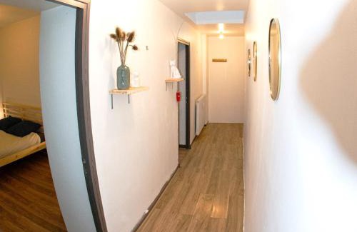 Jausiers Apartment | SUITE dans VILLA MEXICAINE