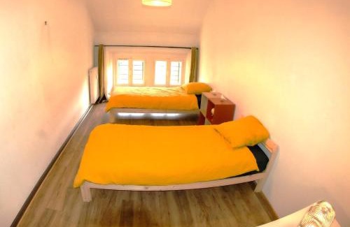 Jausiers Apartment | SUITE dans VILLA MEXICAINE