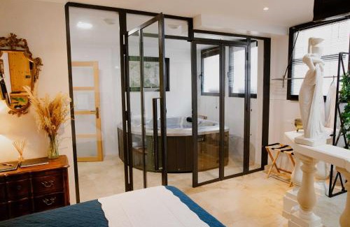 Cadereau Apartment | Suite de Diane Jacuzzi - Premiere conciergerie