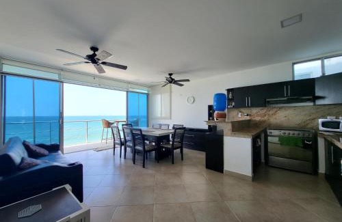 Manta Apartment | Suite Dptm BRISAMAR Playa Santa Marianita Manta