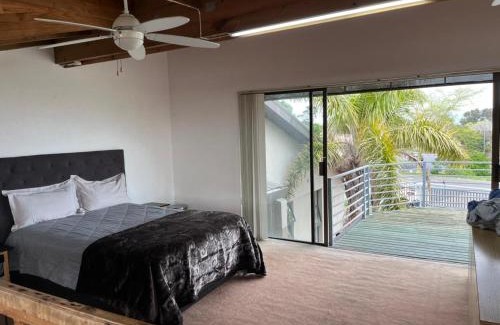 Parow North Apartment | Suite Dreams Gorgeous Garden Holiday Home