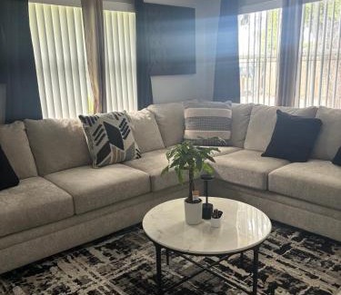 West Little River Apartment | Suite Dreams Miami