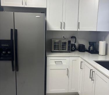 West Little River Apartment | Suite Dreams Miami