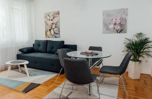 Valjevo Apartment | Suite Dreams