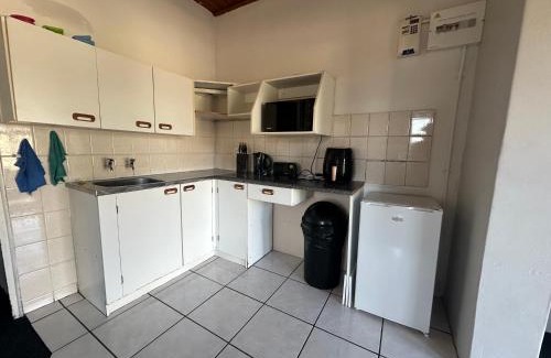 Parow North Apartment | Suite Dreams Spacious Apartment