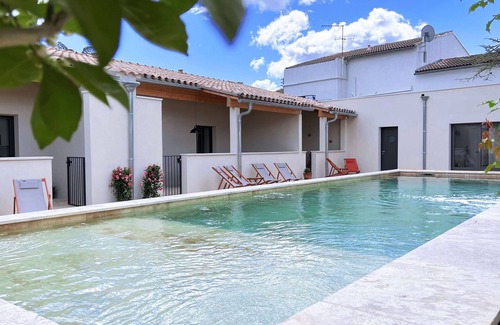 St.-Remy-de-Provence Apartment | Suite Duo, Les Logis de Cocagne, Le Vert D'eau