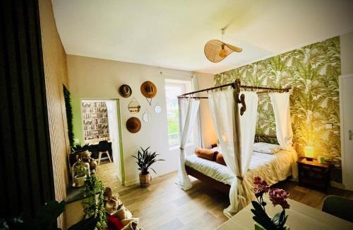 Limoges Apartment | Suite Eden Jungle, nuit romantique à 2, evasion tropicale