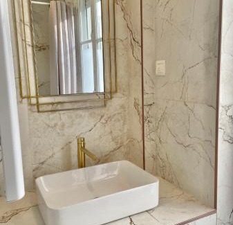 16th Arrondissement Apartment | SUITE ELISE Passy