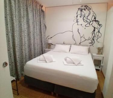 Bissone Apartment | Suite Ellegance 305