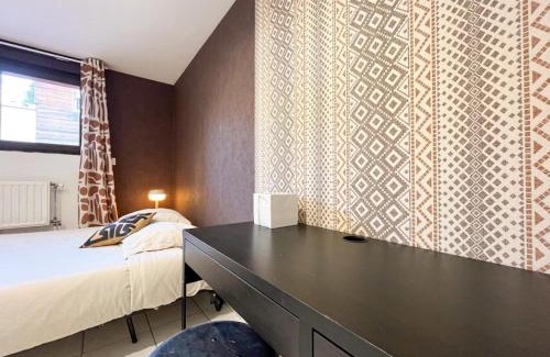 Republique - Tolstoi Apartment | Suite Elton