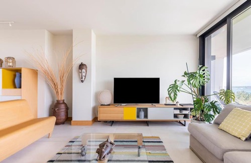Hondarribia Apartment | Suite en el Faro de Hondarribia, con vistas
