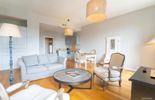 La Redorte Condo | Suite Ensoleillé | Piscine & Spa | Wi-fi | Parking