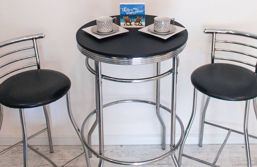 Maxwell Apartment | "Suite Escape Barbados" is a delightful 1 bed suite steps away from the beach.