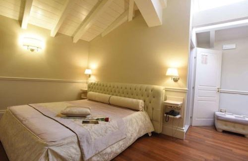 Lecce Historic Center Hotel | Suite Hotel Santa Chiara