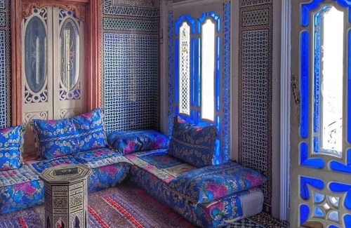 Layoun Other | Suite in a 19 century palace