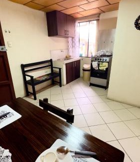 Cuenca House | Suite independiente con cocina equipada