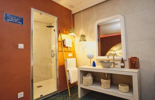 Saint-Roch - Badouillere - Chavanelle Apartment | Suite Luxueuse Jacuzzi Hammam Marrakech by Noma