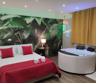 Noicattaro Apartment | Suite Maison Tropical 2 - Apulian Experience
