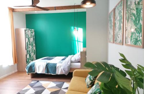 Old Town Apartment | Suite Monstera by Welk'Home Inn - Appartement Premium - Troyes Centre