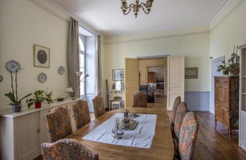 Fontenay-le-Comte Bed & Breakfast | Suite Oiseau du Paradis