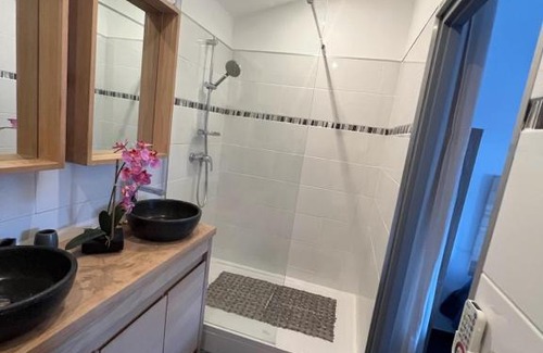 Chateau Gombert House | Suite parentale indépendante