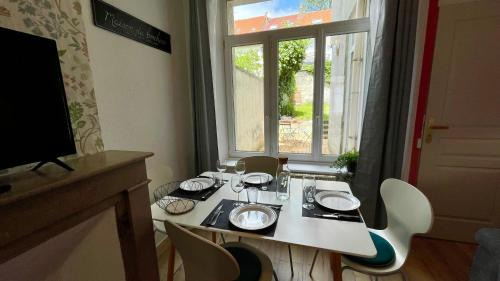Brequerecque Apartment | Suite Plénitude, appartement proche vieille ville rez de jardin