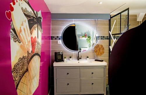 Fontaine Lestang Apartment | SUITE PLAYROOM Love Hotel Toulouse