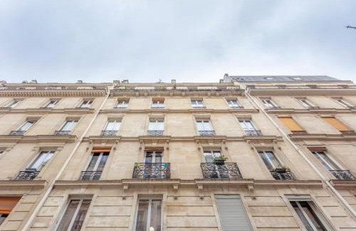Quartier du Gros-Caillou Apartment | SUITE RAPHAEL Tour Eiffel