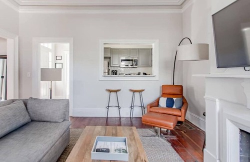 Radcliffeborough Apartment | Suite Retreat on Coming Street ~ Walk Everywhere!