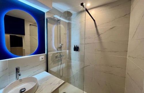 Les Chutes Lavie Apartment | Suite romantique avec Balnéo