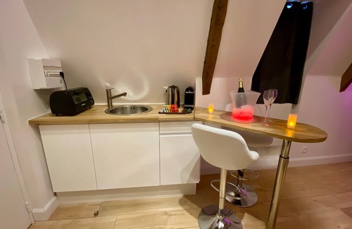 Lannion Apartment | Suite Romantique Spicy Kiss Avec Pièce Secrète